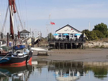 North Fambridge Yacht Club